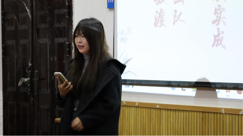 南宫体育