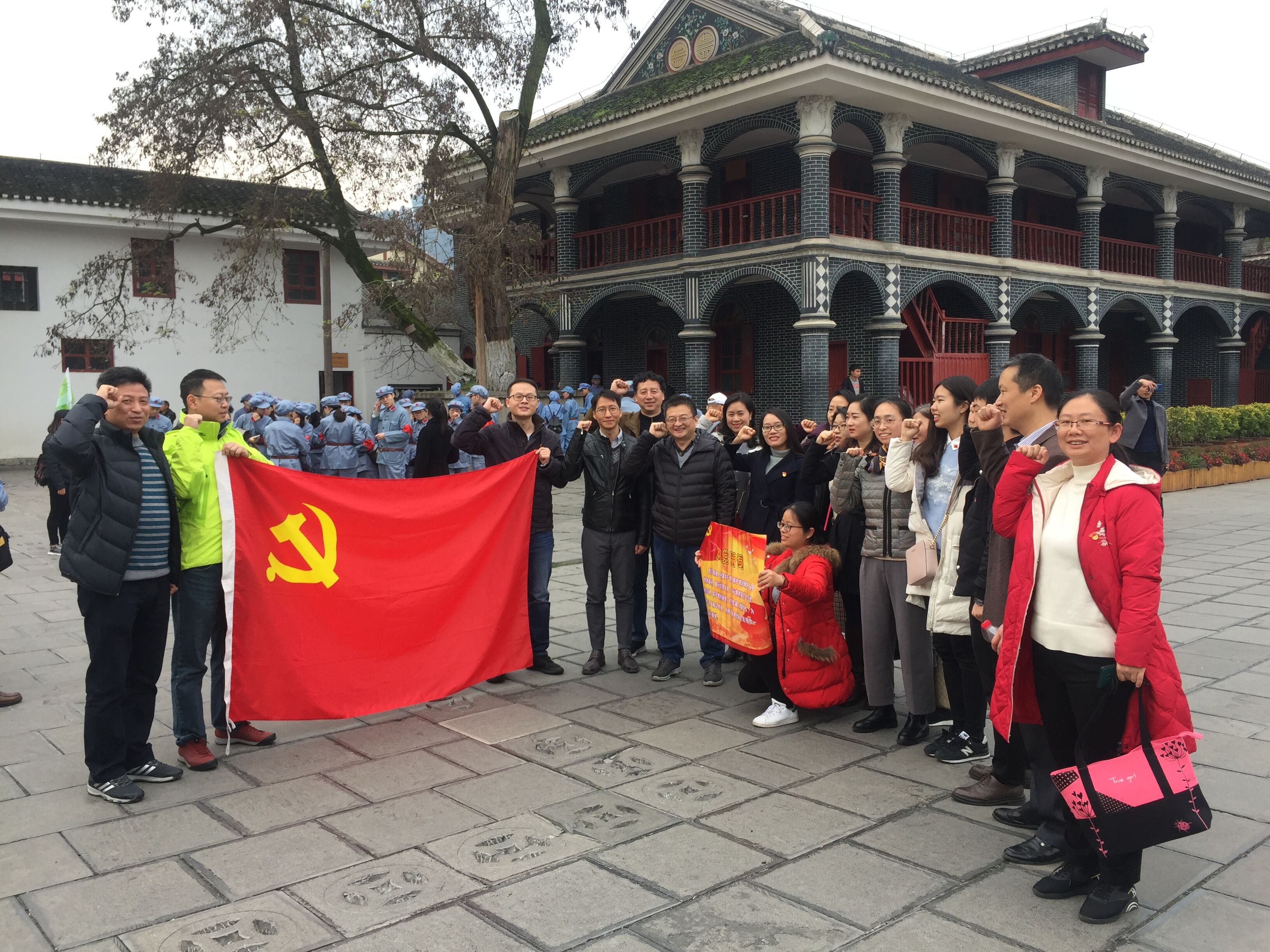 QQ图片20181203100618.jpg
